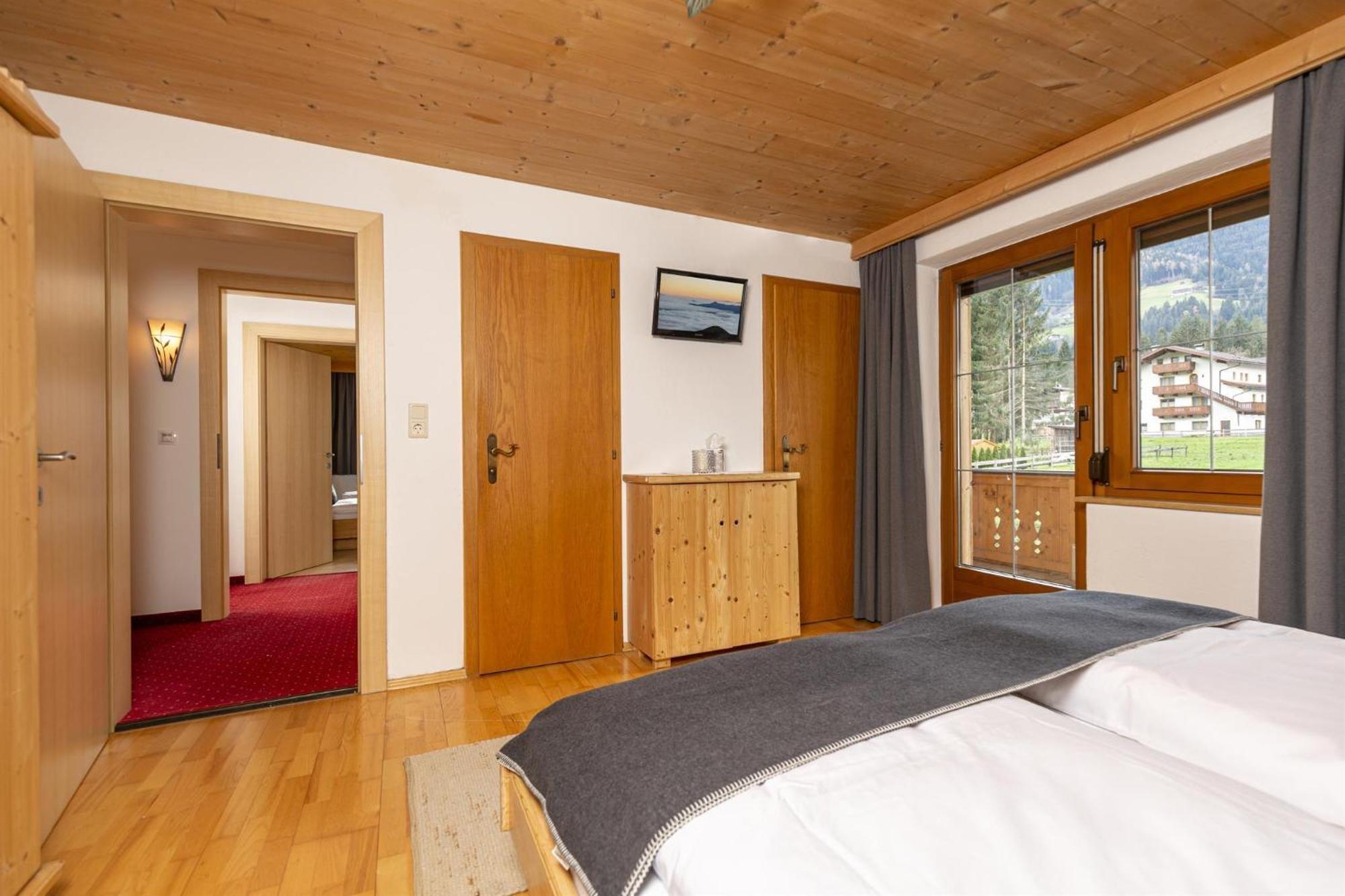 Appartement Haus Jochler à Ried im Zillertal Chambre photo